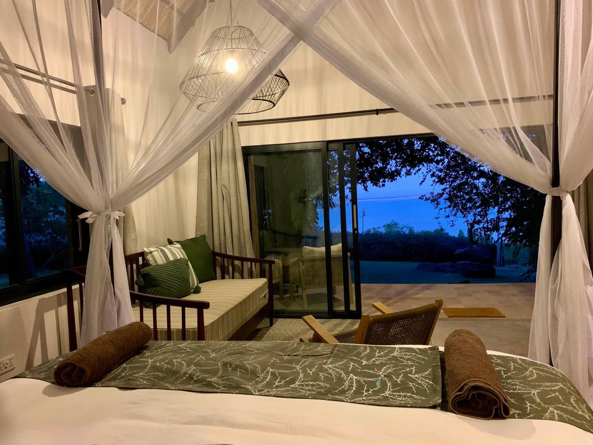 Hornbill Lodge Kariba Екстериор снимка